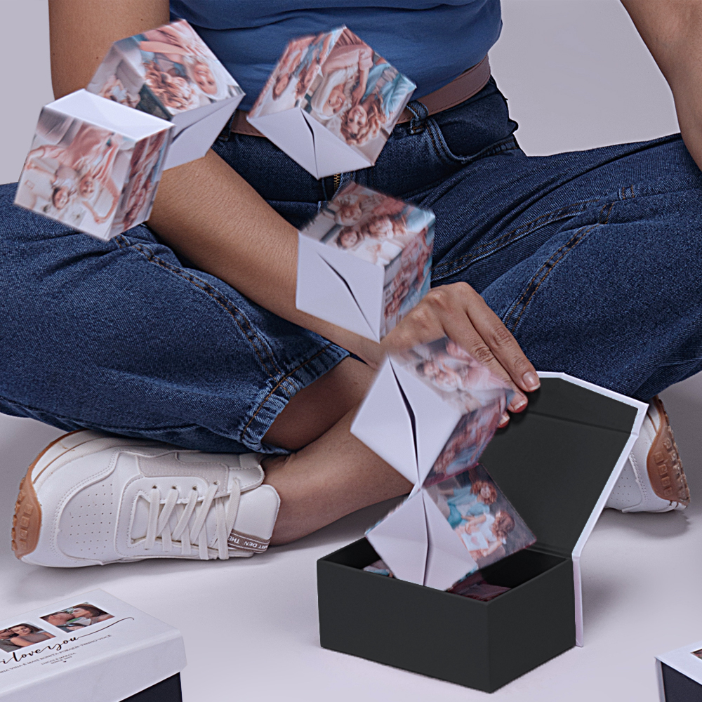 Presente criativo caixa surpresa com 10 cubos de fotos saltando